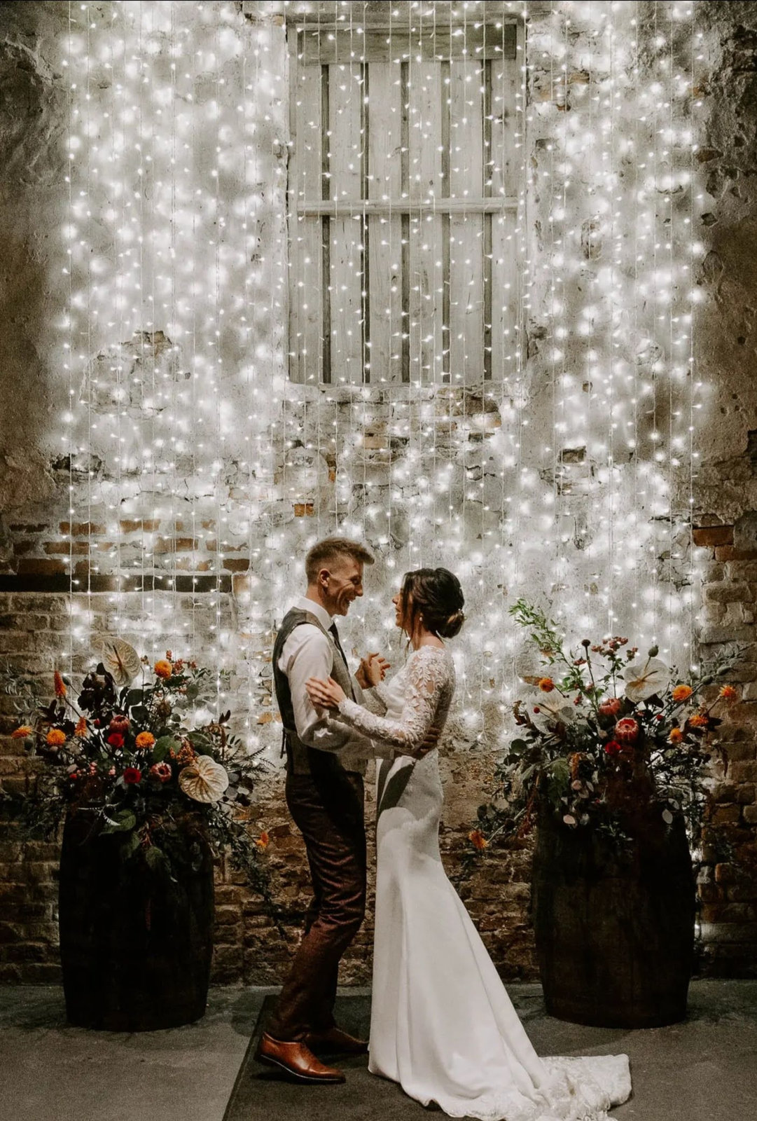 Wedding ceremony flowers