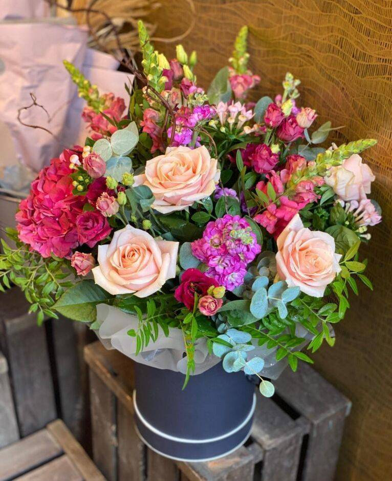 Hand-tied bouquet